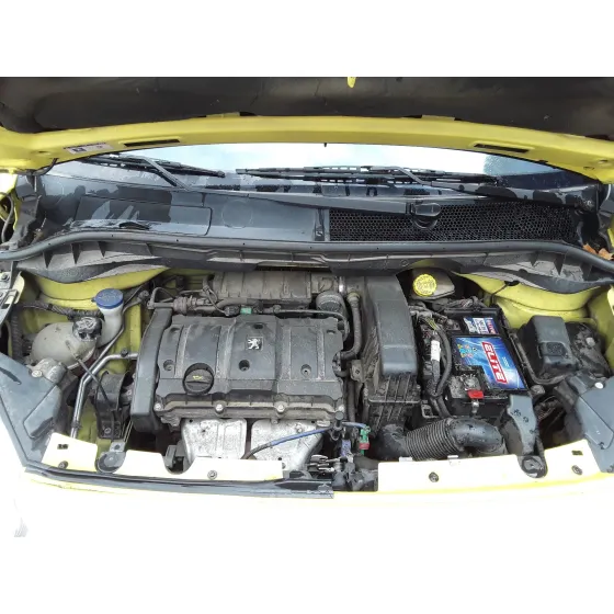 PEUGEOT 1007 '2006 1.6 16V CAT AMARILLO