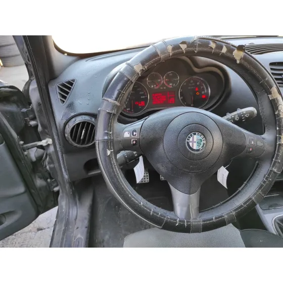 ALFA ROMEO 147 (190) '2008 1.6 16V CAT NEGRO