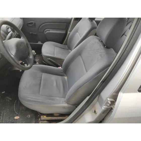 DACIA LOGAN '2007 1.4 CAT PLATA