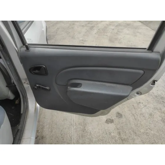 DACIA LOGAN '2007 1.4 CAT PLATA
