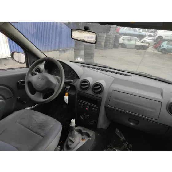 DACIA LOGAN '2007 1.4 CAT PLATA