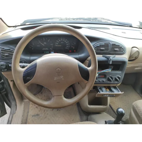 CHRYSLER VOYAGER (GS) '1999 2.5 TURBODIESEL