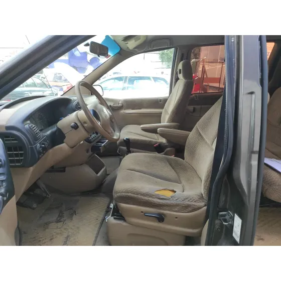 CHRYSLER VOYAGER (GS) '1999 2.5 TURBODIESEL