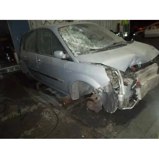 RENAULT SCENIC II '2005 1.5 DCI DIESEL PLATA