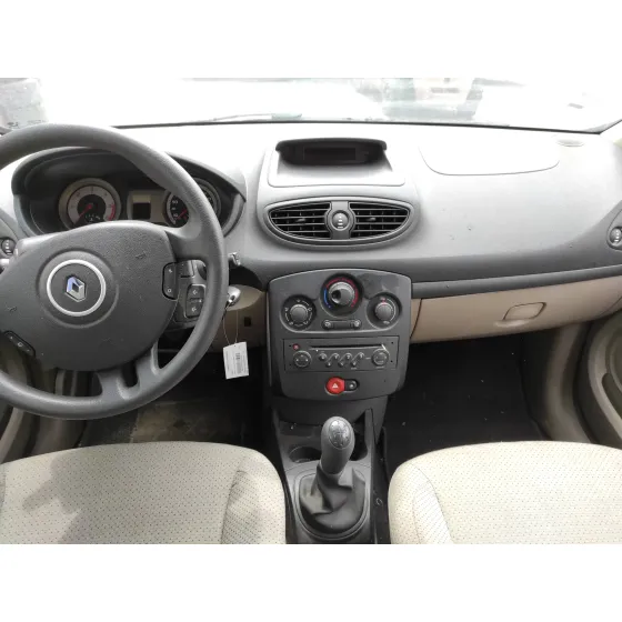 RENAULT CLIO III '2006 1.5 DCI DIESEL GRIS