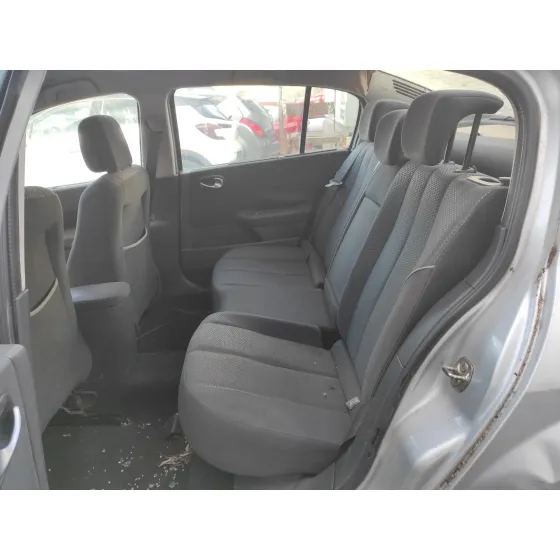 RENAULT MEGANE II BERLINA 5P '2005 1.5 DCI DIESEL PLATA