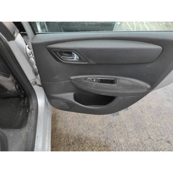 CITROEN C4 BERLINA '2007 1.6 16V CAT (NFU / TU5JP4) PLATA