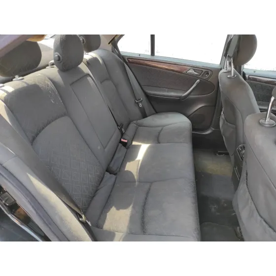 MERCEDES CLASE C (W203) BERLINA '2005 2.7 CDI 20V CAT NEGRO