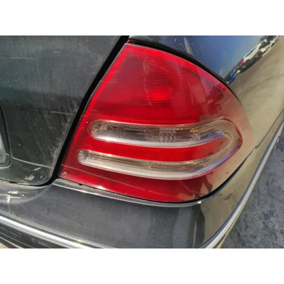 MERCEDES CLASE C (W203) BERLINA '2005 2.7 CDI 20V CAT NEGRO
