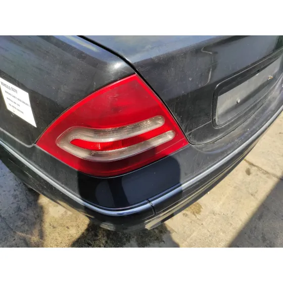MERCEDES CLASE C (W203) BERLINA '2005 2.7 CDI 20V CAT NEGRO