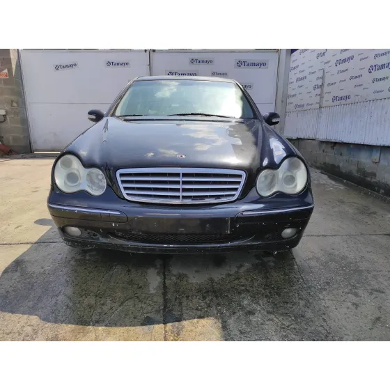 MERCEDES CLASE C (W203) BERLINA '2005 2.7 CDI 20V CAT NEGRO