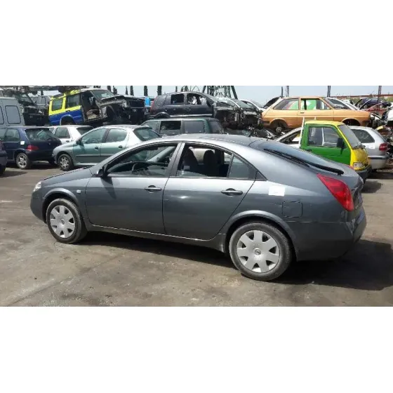 NISSAN PRIMERA BERLINA (P12) '2004 1.8 16V CAT GRIS OSCURO