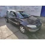 RENAULT MEGANE II BERLINA 3P RENAULT MEGANE II BERLINA 3P '2006 1.9 DCI DIESEL FAP NEGRO 2002
