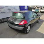 RENAULT MEGANE II BERLINA 3P RENAULT MEGANE II BERLINA 3P '2006 1.9 DCI DIESEL FAP NEGRO 2002