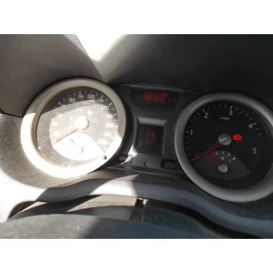 RENAULT MEGANE II BERLINA 3P '2006 1.9 DCI DIESEL FAP NEGRO