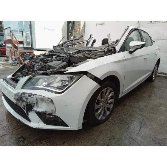 SEAT LEON (5F1) '2013 1.6 TDI BLANCO
