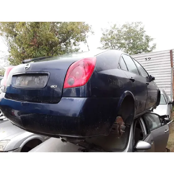 NISSAN PRIMERA BERLINA (P12) '2004 2.2 16V TURBODIESEL CAT GRIS OSCURO