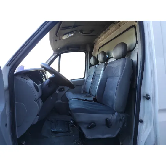 RENAULT MASTER II PHASE 2 CAJA CERRADA '2005 * BLANCA
