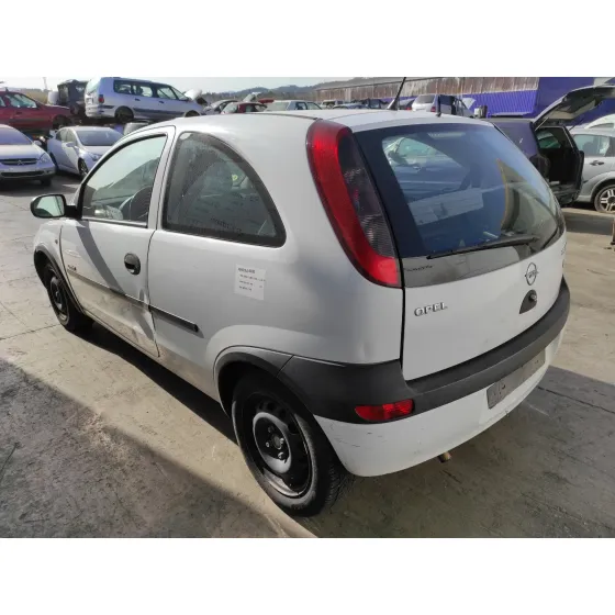 OPEL CORSA C '2001 1.2 16V CAT (Z 12 XE / LW4) BLANCO