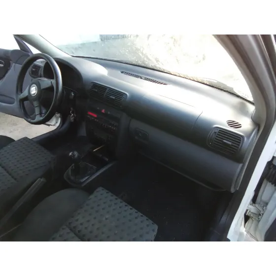 SEAT LEON (1M1) '2006 1.6 16V BLANCO