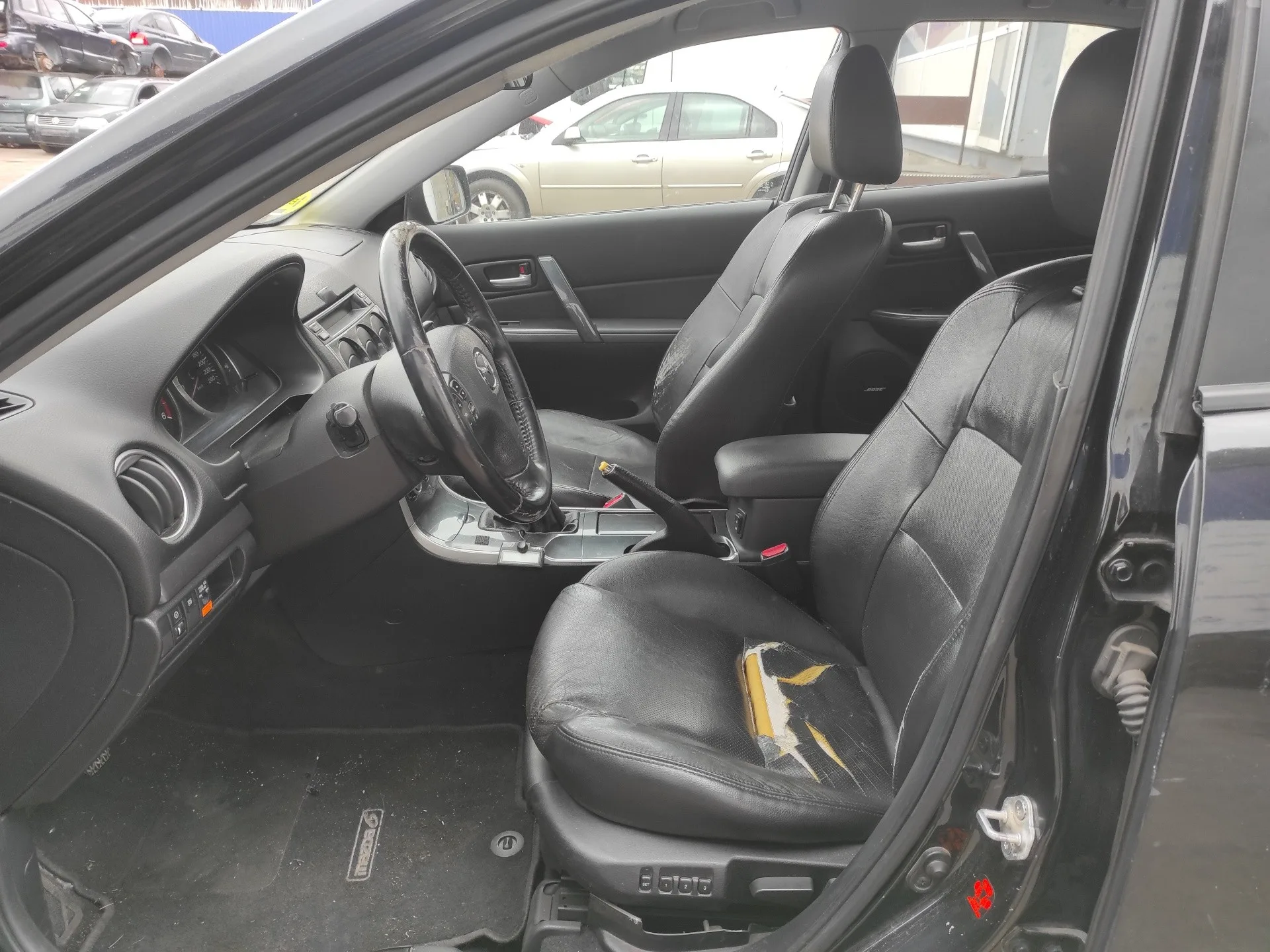 MAZDA 6 BERLINA (GG) '2006 * NEGRO
