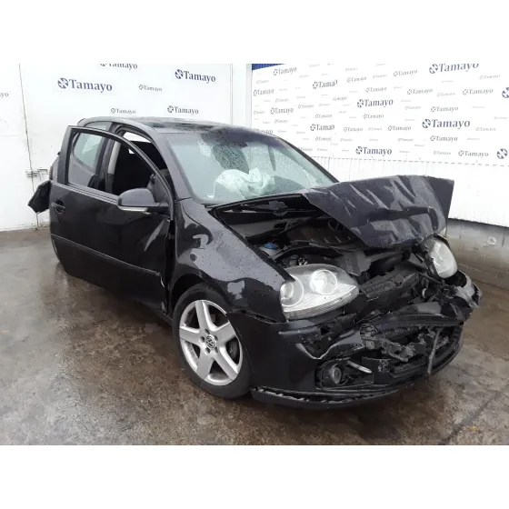 VOLKSWAGEN GOLF V BERLINA (1K1) '2004 1.9 TDI NEGRO