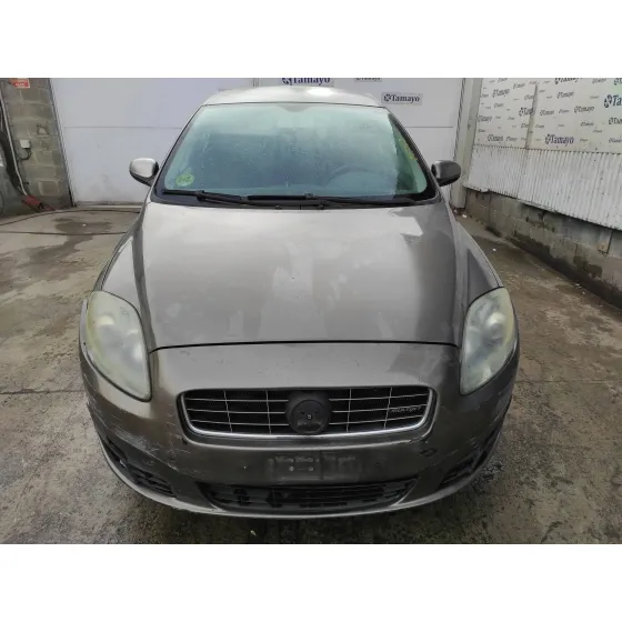 FIAT CROMA (194) '2008 1.9 JTD 16V CAT GRIS MARRON