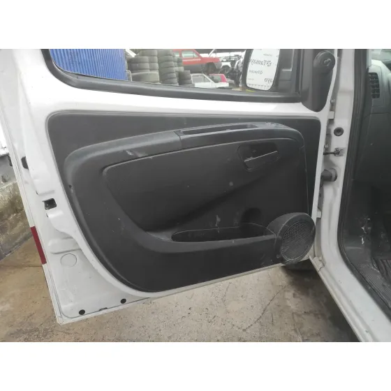 *09-10-25 -150 FIAT FIORINO '2014 225 BLANCO
