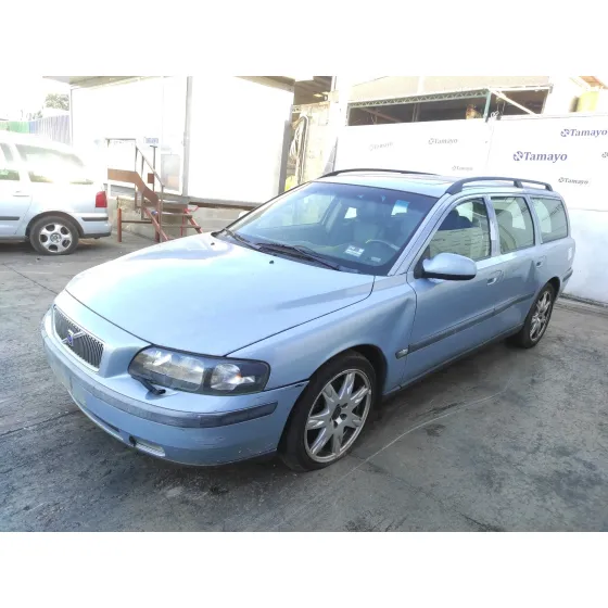 VOLVO V70 FAMILIAR '2002 2.3 20V TURBO CAT GRIS