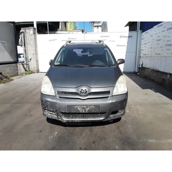 TOYOTA COROLLA VERSO (R1) '2005 * GRIS