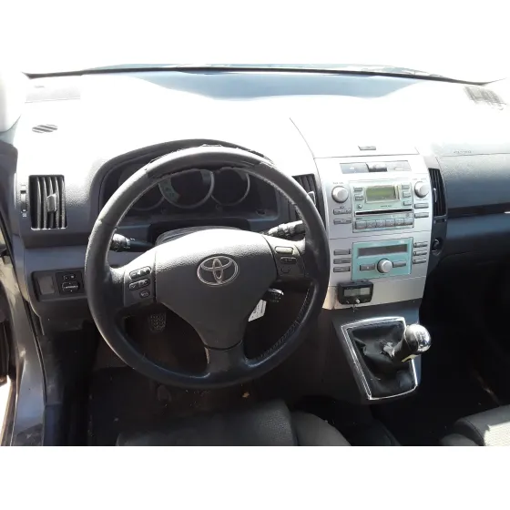 TOYOTA COROLLA VERSO (R1) '2005 * GRIS