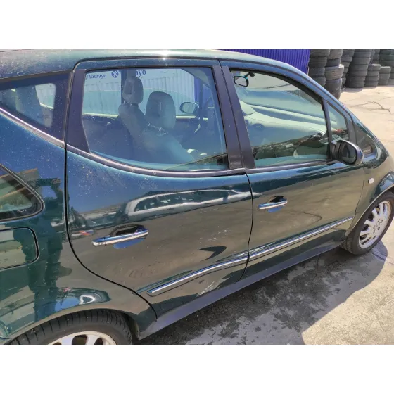 MERCEDES CLASE A (W168) '2002 1.9 CAT VERDE OSCURO