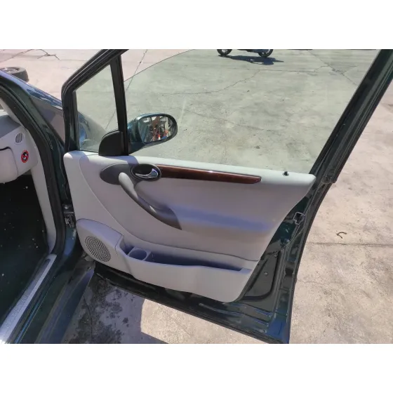 MERCEDES CLASE A (W168) '2002 1.9 CAT VERDE OSCURO