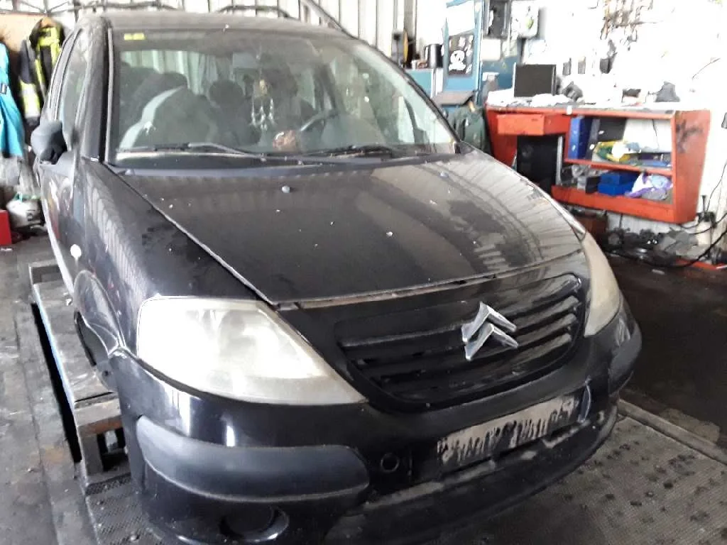 CITROEN C3 '2004 1.4 HDI NEGRO