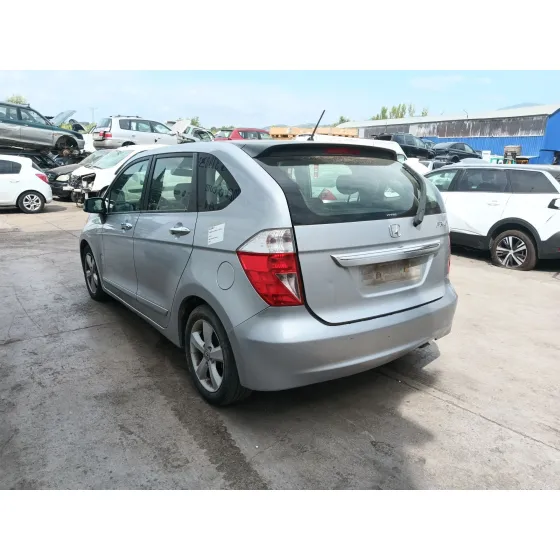 Honda FR-V (BE) 2005