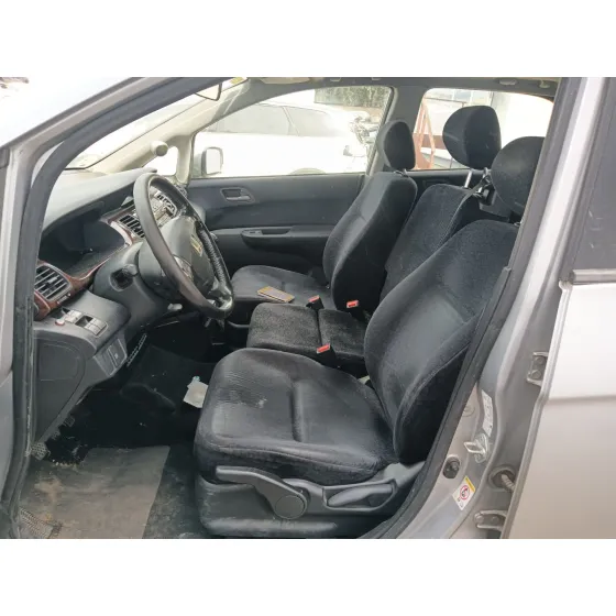 Honda FR-V (BE) 2005