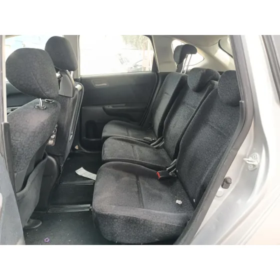 Honda FR-V (BE) 2005