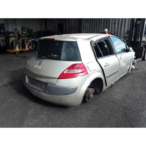 RENAULT MEGANE II BERLINA 5P '2006 AUTHENTIQUE CHAMPAŃ
