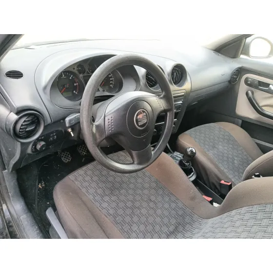Seat IBIZA III (6L1) 2002