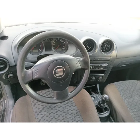 Seat IBIZA III (6L1) 2002