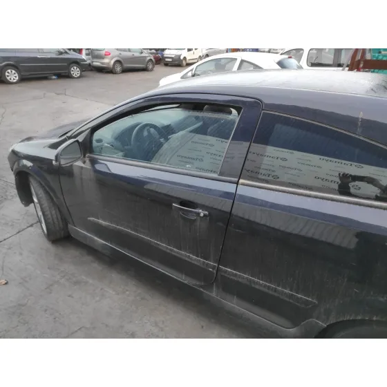 OPEL ASTRA GTC '2007 1.9 CDTI NEGRO