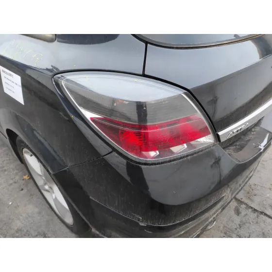 OPEL ASTRA GTC '2007 1.9 CDTI NEGRO