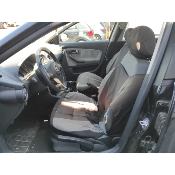 SEAT IBIZA (6L1) '2002 1.4 16V NEGRO
