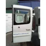RENAULT TRAFIC COMBI (AB 4.01) RENAULT TRAFIC COMBI (AB 4.01) '2004 1.9 DIESEL BLANCO 2001