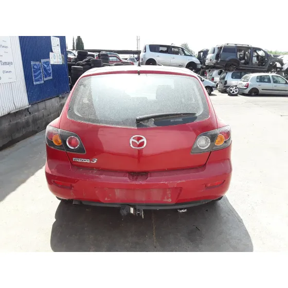 MAZDA 3 BERLINA (BK) '2006 * ROJO