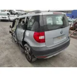 SKODA YETI SKODA YETI '2011 1.2 TSI GRIS AZULADO 2009