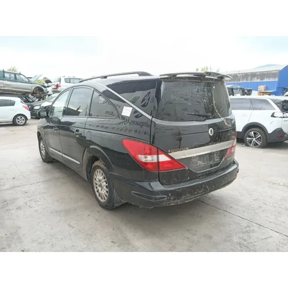 Ssangyong RODIUS I 2005