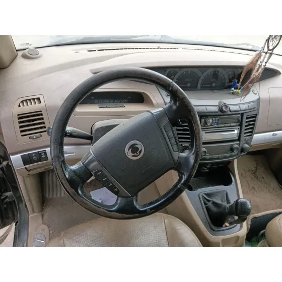 Ssangyong RODIUS I 2005