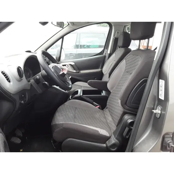 PEUGEOT PARTNER KOMBI '2009 * GRIS OSCURO