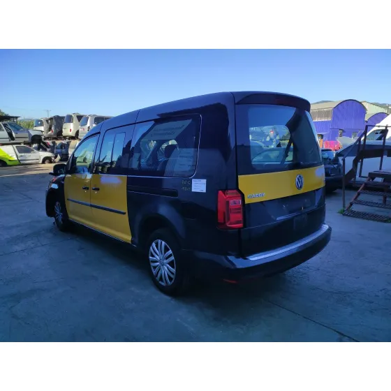 VOLKSWAGEN CADDY OCIO '2016 * NEGRO_AMARILLO